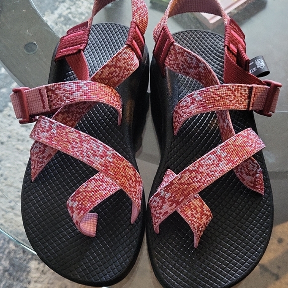Chaco ZCloud 2 Sandal in Spray Rhubarb NEW in Box! - Picture 6 of 7